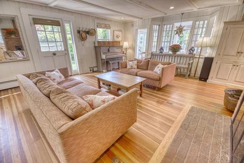 4 Norman Ave, Gloucester, MA 01930 photo 10