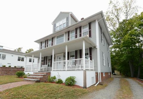 1 Holt Ave, Worcester, MA 01606 photo 2