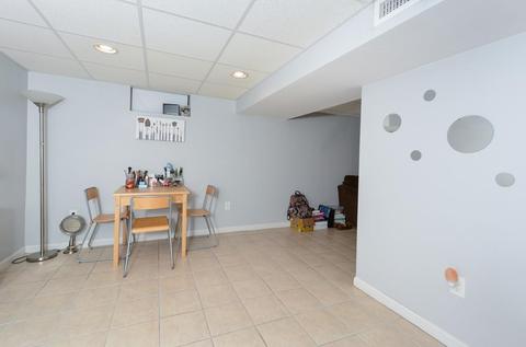 1 Holt Ave, Worcester, MA 01606 photo 33