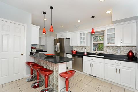 1 Holt Ave, Worcester, MA 01606 photo 13