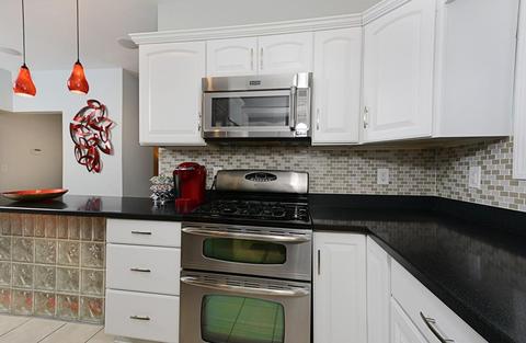 1 Holt Ave, Worcester, MA 01606 photo 16