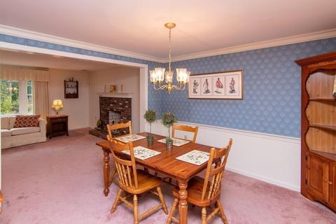 391 Old Post Rd, Walpole, MA 02081 photo 8