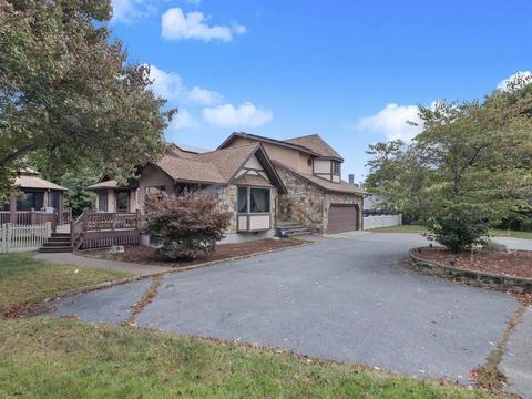 142 Milton St, Dedham, MA 02026 photo 1