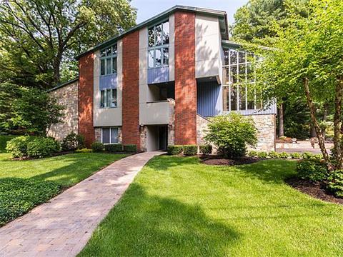 45 Ledge Rd, Waltham, MA 02452 photo 1