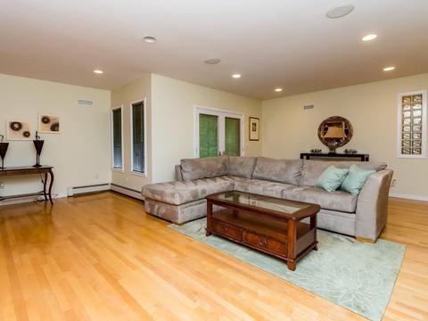 45 Ledge Rd, Waltham, MA 02452 photo 33
