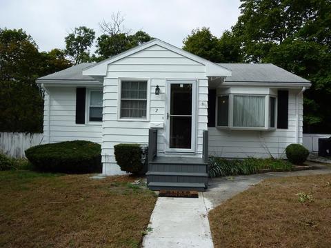 2 Stanley Ter, Saugus, MA 01906 photo 1