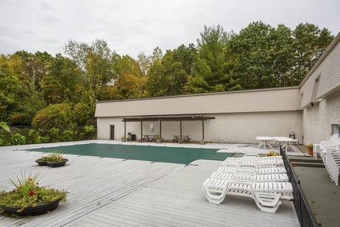 8 Maple Crest Cir #E, Holyoke, MA 01040 photo 24