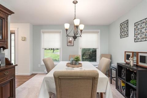 21 Cooper Cir, Windsor, CT 06095 photo 16