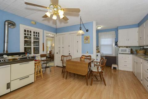 34 Dell Ave, Worcester, MA 01604 photo 7
