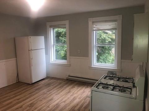 10 Reeves St, Worcester, MA 01607 photo 17