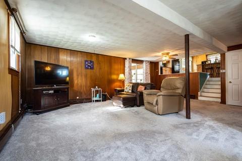 9 Barbara Rd, Canton, MA 02021 photo 32