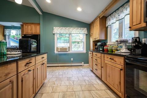 9 Barbara Rd, Canton, MA 02021 photo 22