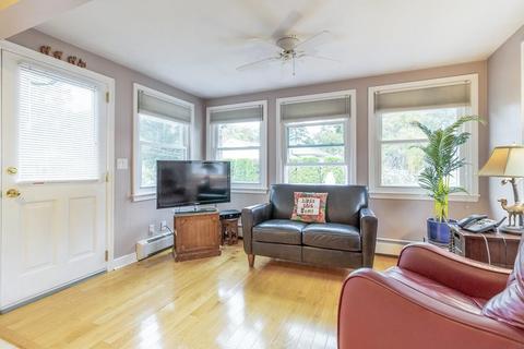 75 Sprague St, Dedham, MA 02026 photo 8