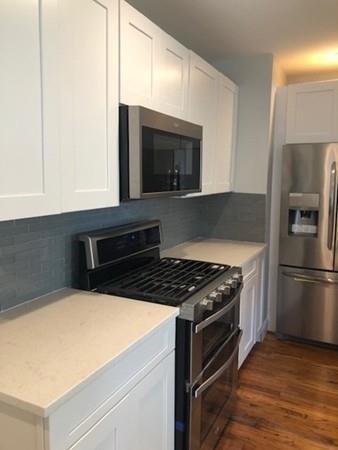 83 Dana St, Springfield, MA 01104 photo 10