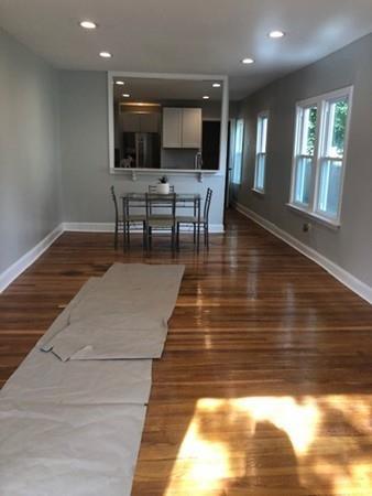 83 Dana St, Springfield, MA 01104 photo 4