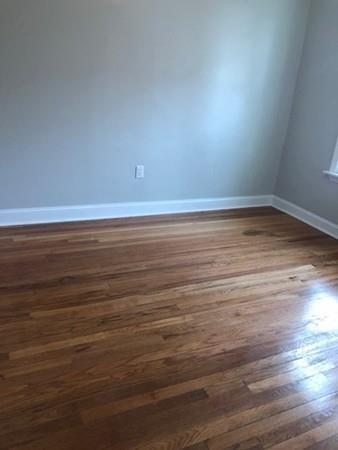 83 Dana St, Springfield, MA 01104 photo 14