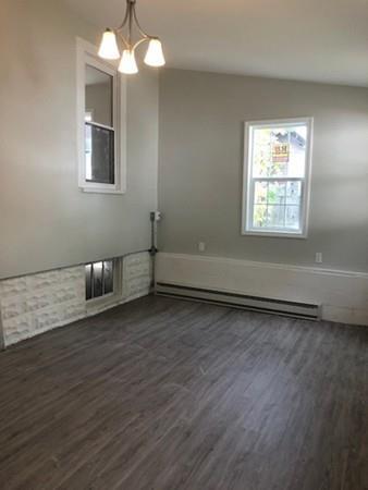 83 Dana St, Springfield, MA 01104 photo 16