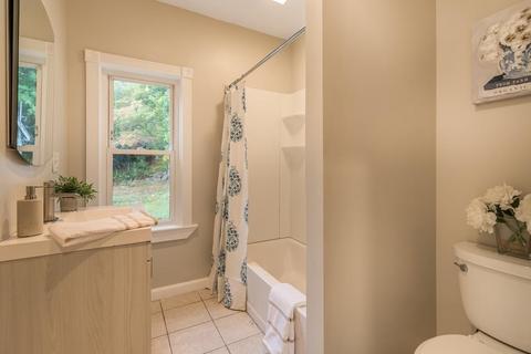 135 Blithewood Ave, Worcester, MA 01604 photo 17
