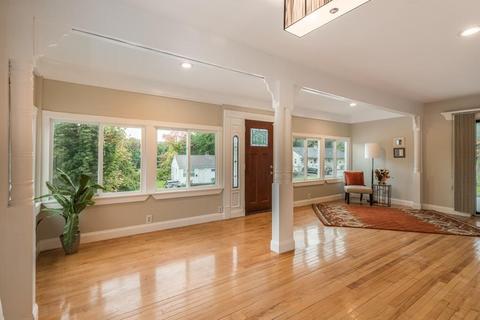135 Blithewood Ave, Worcester, MA 01604 photo 8