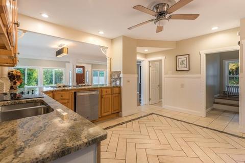 135 Blithewood Ave, Worcester, MA 01604 photo 15