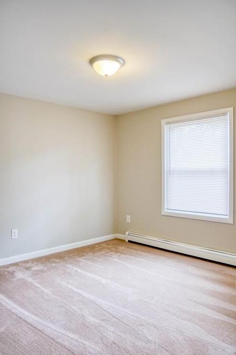 91 Monticello Ave, Springfield, MA 01109 photo 6