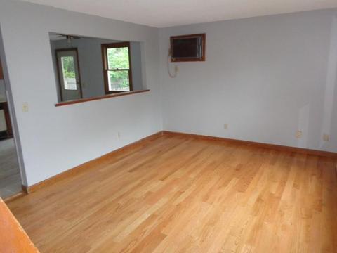 38 Parallel St, Springfield, MA 01104 photo 2