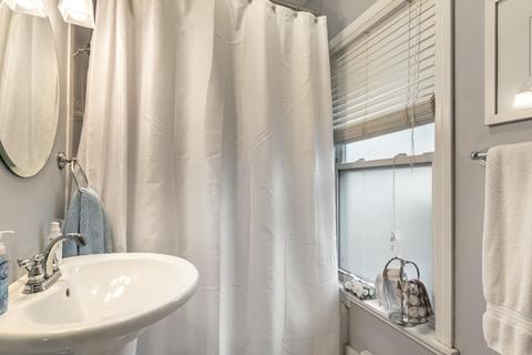 134 E Main St, Gloucester, MA 01930 photo 27