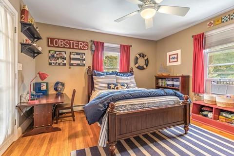 134 E Main St, Gloucester, MA 01930 photo 12