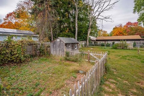 96 Vincent St, Springfield, MA 01129 photo 17