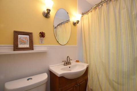 4 Fenimore Rd, Worcester, MA 01609 photo 12