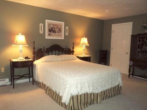 8 Sunset Dr, Douglas, MA 01516 photo 15