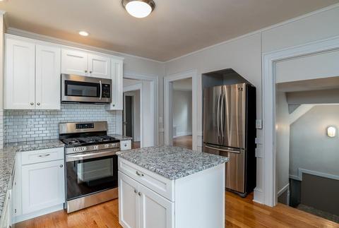 91 Manchester Ter, Springfield, MA 01108 photo 12