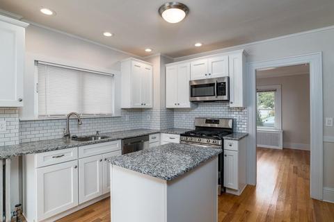 91 Manchester Ter, Springfield, MA 01108 photo 11