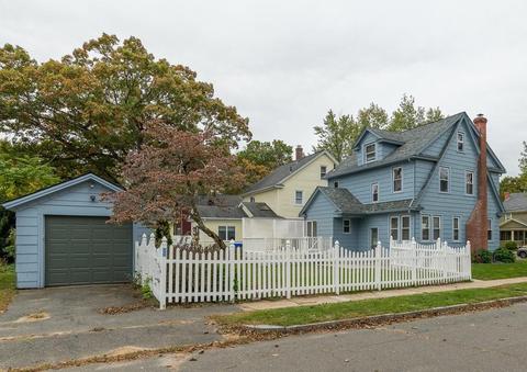 91 Manchester Ter, Springfield, MA 01108 photo 7