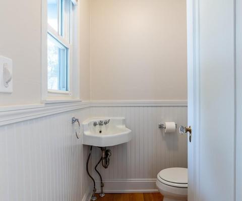 91 Manchester Ter, Springfield, MA 01108 photo 16