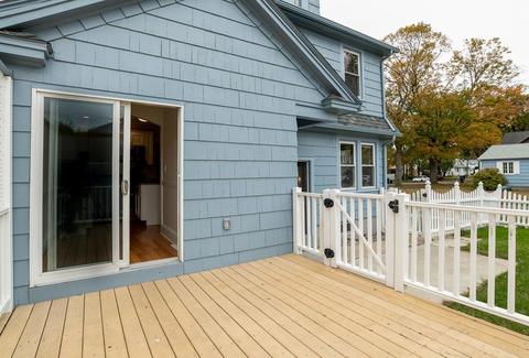 91 Manchester Ter, Springfield, MA 01108 photo 8