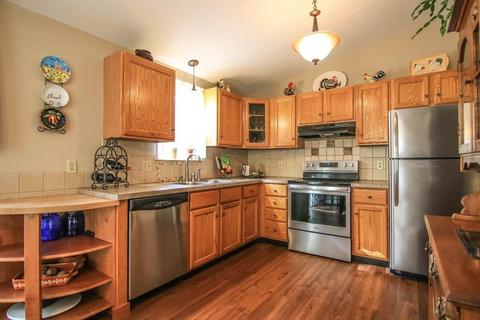 411 Thayer Rd, Hardwick, MA 01082 photo 2