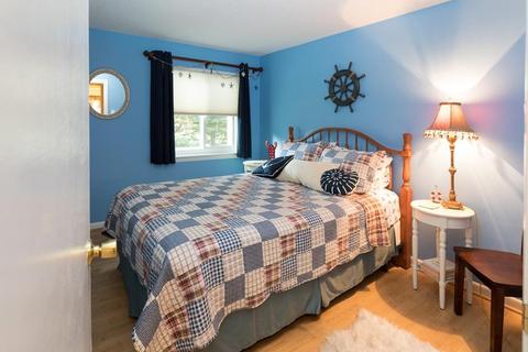 855 W Main St #16, Hyannis, MA 02601 photo 9