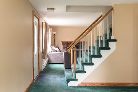 310 High Plain St, Walpole, MA 02081 photo 6