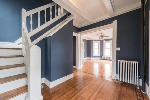33 Euclid Ave, Springfield, MA 01108 photo 9
