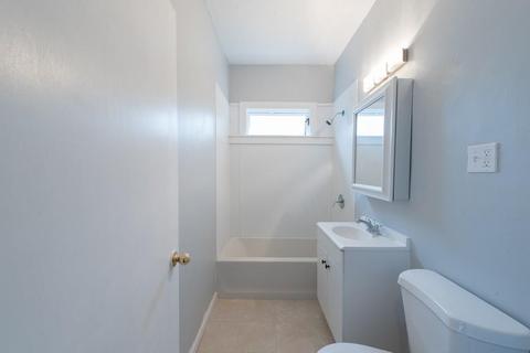 33 Euclid Ave, Springfield, MA 01108 photo 15