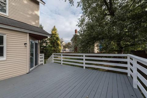 33 Euclid Ave, Springfield, MA 01108 photo 17