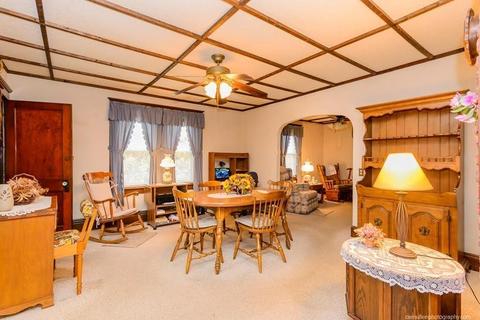 698 Hicks St, Fall River, MA 02724 photo 14