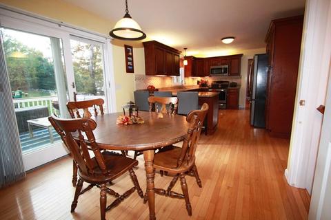 10 Leland Hill Rd, Sutton, MA 01590 photo 5