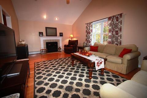 10 Leland Hill Rd, Sutton, MA 01590 photo 9
