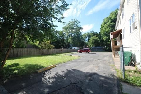 120 Orchard St, Springfield, MA 01107 photo 4