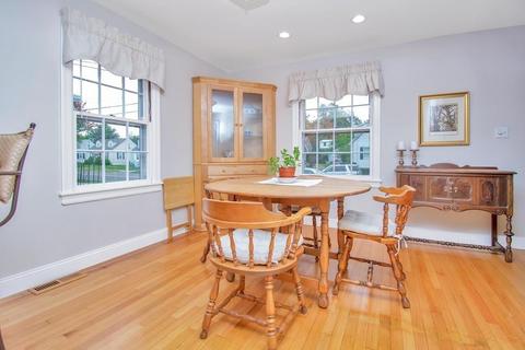 262 Abbott St, Springfield, MA 01118 photo 12