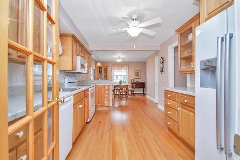 262 Abbott St, Springfield, MA 01118 photo 6
