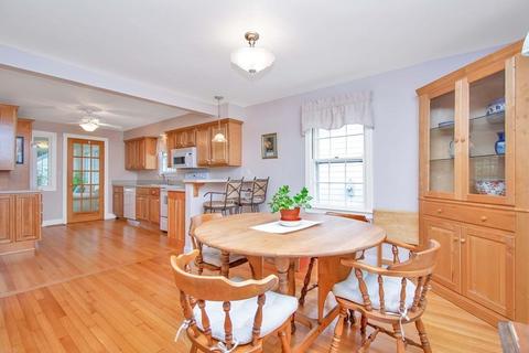 262 Abbott St, Springfield, MA 01118 photo 11