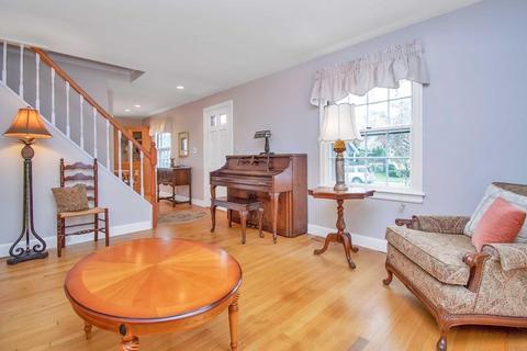 262 Abbott St, Springfield, MA 01118 photo 15